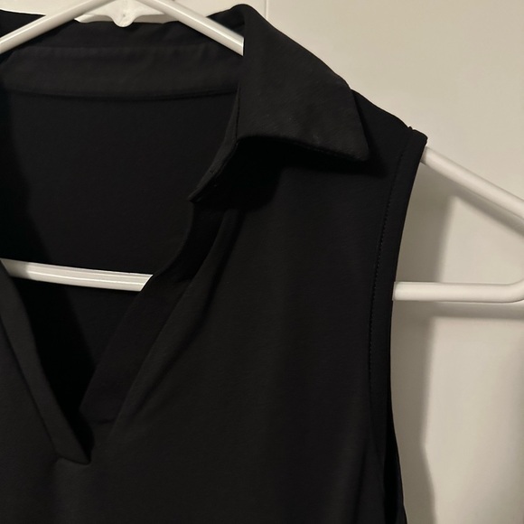 Athletic Black Collared Dress - Picture 6 of 7